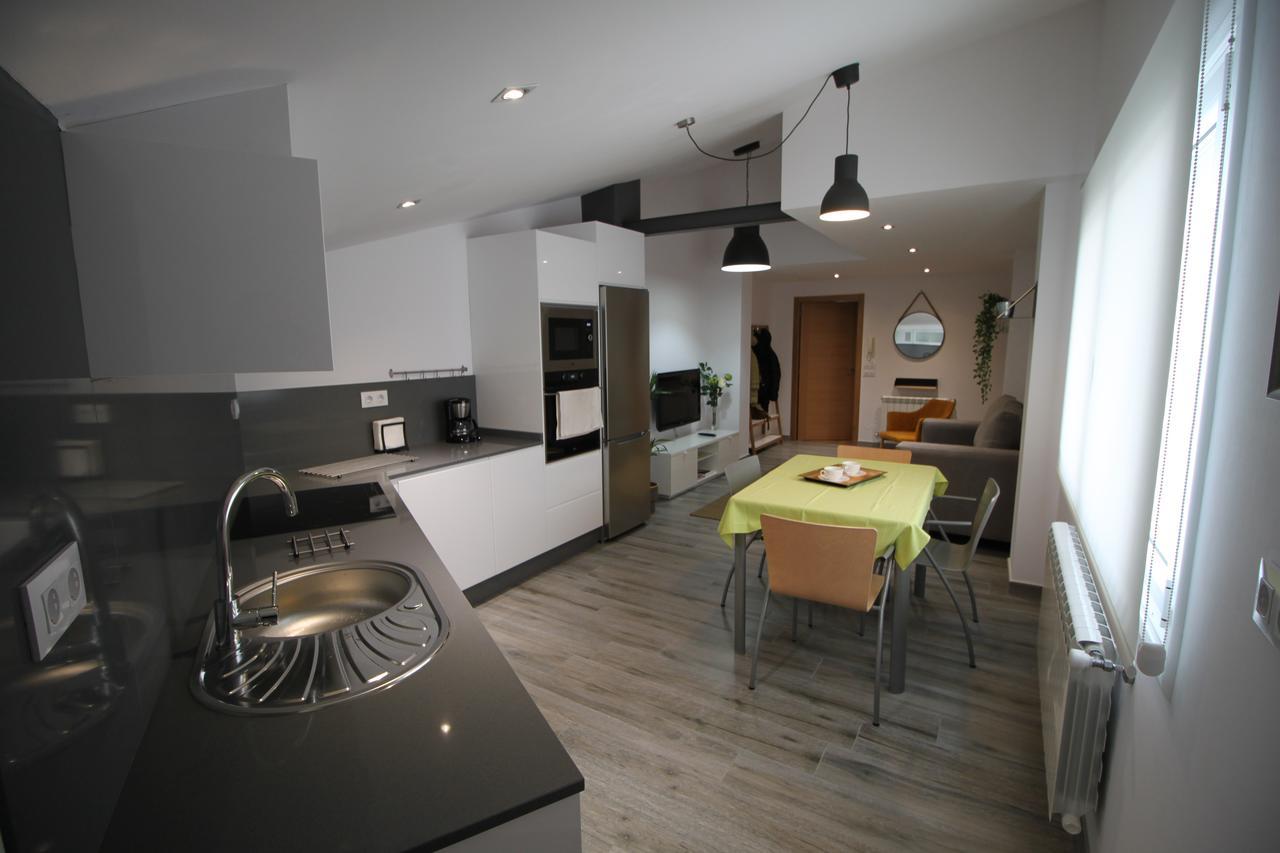 Апартаменты Apartamento La Paz Сантьяго-де-Компостела Экстерьер фото